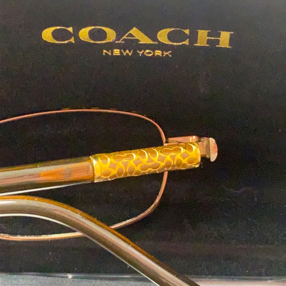 Coach glasses frame includes Coach case ! - Picture 6 of 11